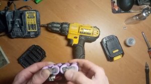Реанимация аккумуляторов 14,4v 1,3Ah шуруповерта Dewalt DCD734.mp4
