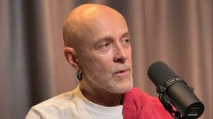 Подкасты о буддизме Ассоциации буддийских общин "Арья Сангха".  Интервью с Александром Догаевым