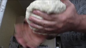 Очень простой хлеб без дрожжей с творогом