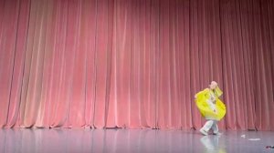 Фаткуллина Ясмина.Татарский танец"Булэк" Педагог Кадырмаева Ф.К. г.Азнакаево. РТ