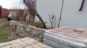 ТРЕТИЙ ДЕНЬ НА ДАЧЕ. ПЕРЕНЕСЛИ ТРОТУАРНУЮ ПЛИТКУ. ОЧЕНЬ УСТАЛИ.