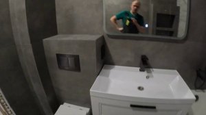 Ремонт санузла до и после. Керамогранит 600*1200, в новостройке, короб с нишами.