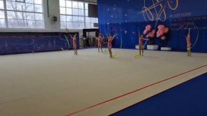 моё первое выступление в групповичках с лентами