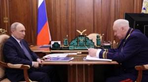 Президент с председателем Следственного комитета Александром Бастрыкиным, Кремль, 7 марта 2026 года