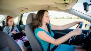 В России предложили снизить цену на ОСАГО для женщин. Они в 18 раз реже мужчин получают приговоры за