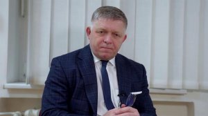 Словакия готова вслед за Венгрией блокировать военный кредит ЕС Украине в 90 миллиардов евро.