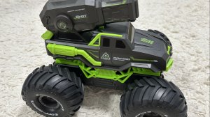 Машинка на пульте управления вездеход амфибия с водяной пушкой