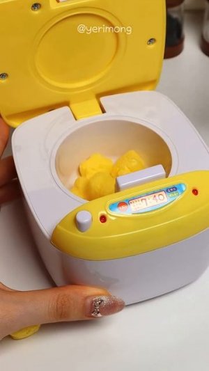 Увлекательное миниатюрное игрушечное приготовление кукурузного супа