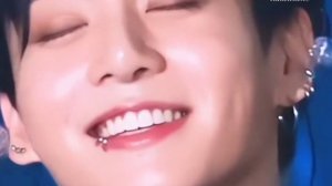 С праздником 8 марта дорогие мои для вас песня от #jungkook #bts