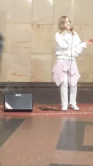 Приятный голос