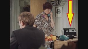 Зачем директору Калугиной подсунули магнитофон-игрушку?