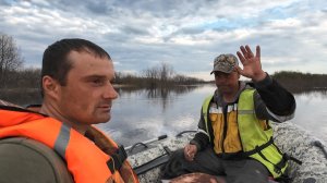РЫБАЛКА НА СЕТИ В НАВОДНЕНИЕ. ЛОВЛЯ РЫБЫ ВЕСНОЙ ДО НЕРЕСТА. Лодка X-River Rocky 375 НДВД.