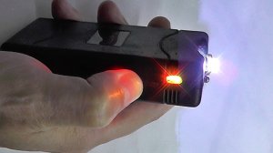 Ремонт и доработка электрошокера - установка литиевого аккумулятора и информативного индикатора.