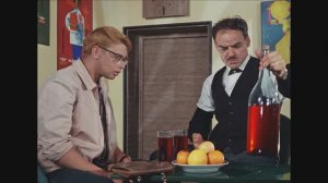 Что тут пить!? Фрагменты из фильма "Кавказская пленница, или Новые приключения Шурика". 1966 г.