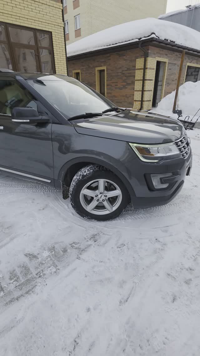 Лакокрасочное покрытие Ford Explorer 2018год.