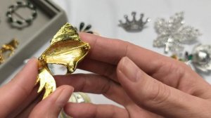 221. Распаковка большого лота с брошами, часть 1