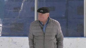 Заслуженный тренер СССР и России Алексей Мишин принимает поздравления с 85-летием.