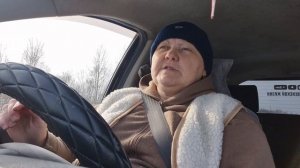 Откуда деньги? Куда положить подальше,чтобы взять поближе/ я за поросятами