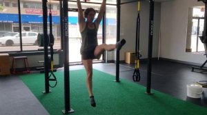 Ножницы в висе на турнике - полная амплитуда / Hanging Scissors