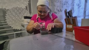 С праздником милые женщины! /показываю теплицу/ жду детей,готовлю