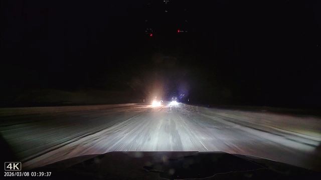 Уход по обочине от лобового столкновения с фурой.