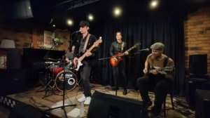НЕЙРОНЫ - Песня про любовь (Live, кафе Пушкарёв)