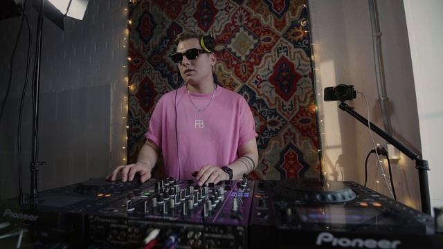 AvePaiso - Live Mix From Kebab Station