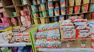 Морские кораблики - символ Гонконга, обычный транспорт. Небольшой шопинг. И снова индийский ужин.