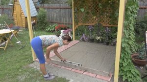 6 соток 30 июля 2021 год. Хроника. Видео укладки плитки в плейлисте "Постройки моими руками".