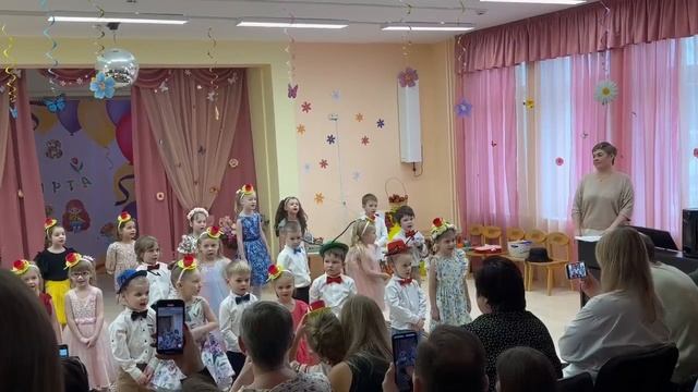 весна 💐 бабушки