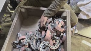 Тормозные колодки мотоцикла из алюминиевого лома