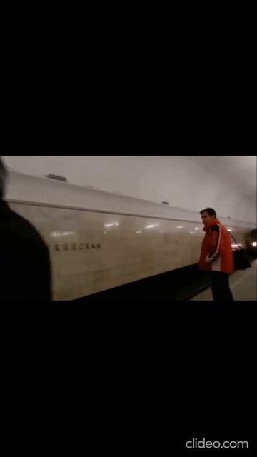 Станция Метро Кропоткинская. Уникальная квартира на час в Москве — недорого и уютно