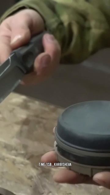 При нажатии на любой край датчика цели произойдёт подрыв. Батальон им.Карбышева.