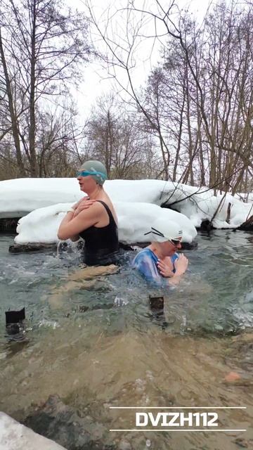 Синхронное плавание 🤣🥶🤣t°3/ Dvizh112
#dvizh112  #dance #движ112 #танцую #моржевание #закаливание
