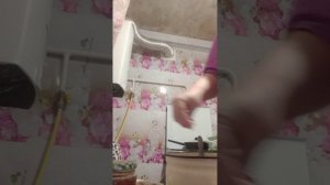 На кухне , рыба, хреновина ,суп ....