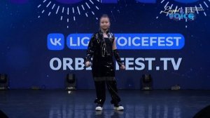 «Кавер на песню Захаренковой  А - Не сдавайся - музыка А.Ольханского, слова Д.Мигдал и Е.Скрипкина».