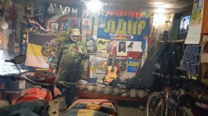 поздравление  с 8 мым  мартом  всех  женщин и девушек  с днём  весны