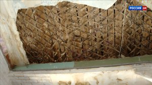 В Кирове в доме на улице Мичуринской из-за нечищеной крыши образовалась плесень