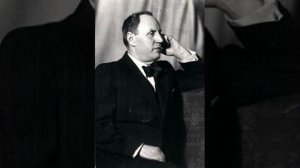 Никандр Сергеевич Хана́ев - тенор