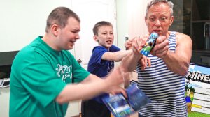 ОТЕЦ СЛОМАЛ ДИСК МАЙНКРАФТ ГРИФЕРАМ В РЕАЛЬНОЙ ЖИЗНИ!