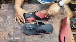 Модные подкрадули из старой мотоциклетной покрышки. Невероятный обувщик