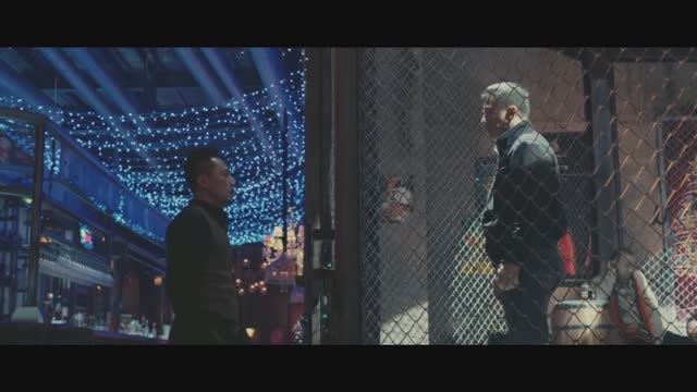 Полицейская история 2013: В осаде: "Дерись, ты же коп!" (Часть 1)