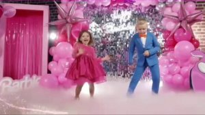 Клип «Barbie Girl» Максим и Вика