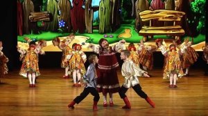 Народный танец Два весёлых гуся