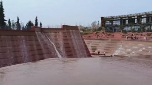 Водопад. Парк Галицкого. Краснодар.