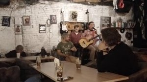 Любить ЗЕМЛЯНИЧНАЯ ПОЛЯНА