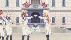 (Рыба, которую я упустила, большая, но я поймала другую, которая ещё больше)