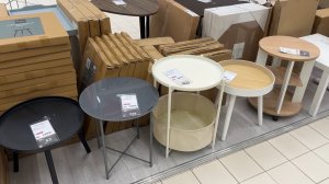 В Светофоре классные завалы посуды! Много новинок для кухни. Красивые тарелки, кружки, кастрюли.