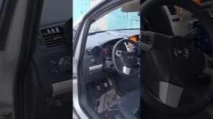 Снимаем электронную педаль газа Opel Zafira B
