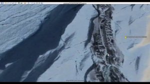 Руины зданий в Антарктиде. Снег растаял и все стало видно